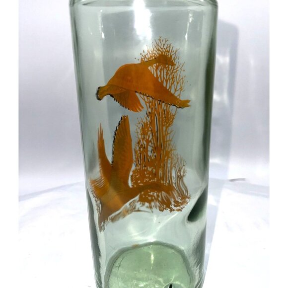 Vintage Green Glass Decanter With Cork Stopper & Orange Canadian Geese Design - Picture 8 of 13